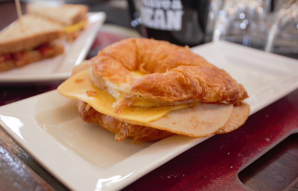 Chicago Hope Cafe | cafe | 2431 Roosevelt Rd, Chicago, IL 60608, USA | 7738221344 OR +1 773-822-1344