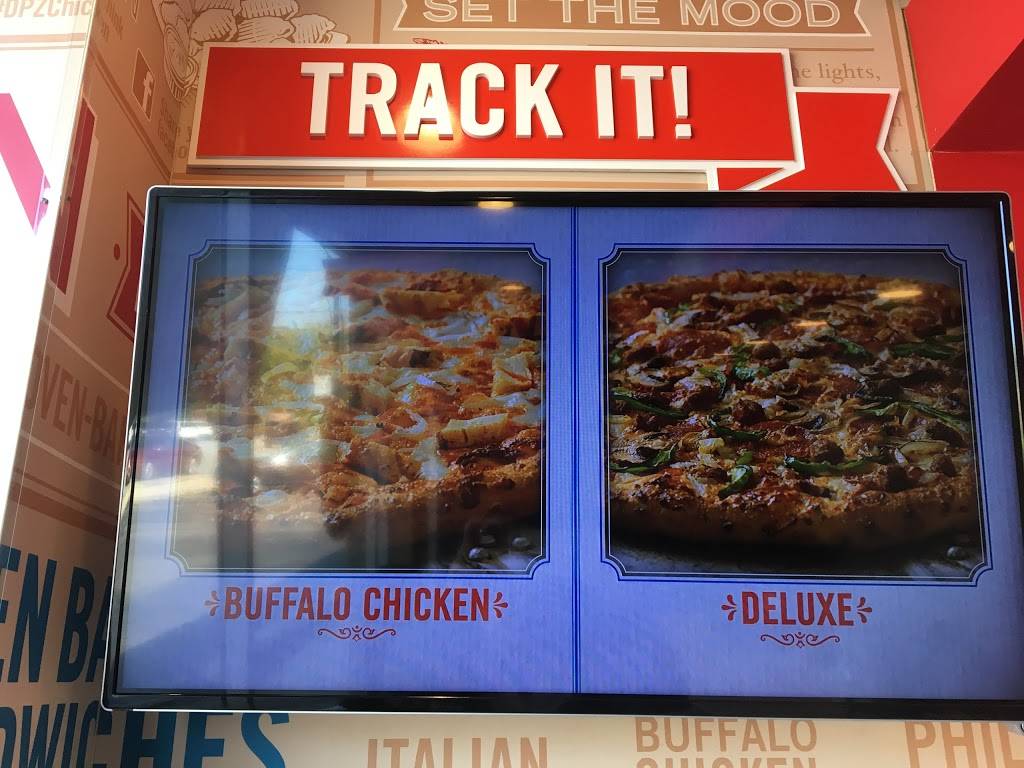 Dominos Pizza | meal delivery | 1022 Waukegan Rd, Northbrook, IL 60062, USA | 8472050025 OR +1 847-205-0025