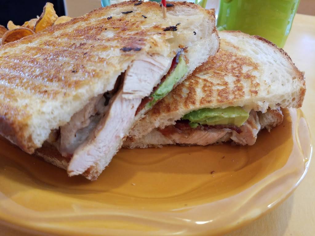 Pattis Sunrise Café | cafe | 78 Burr Ridge Pkwy, Burr Ridge, IL 60527, USA | 6304555504 OR +1 630-455-5504