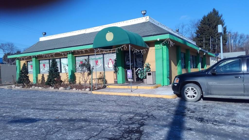 Green Apple Restaurant | restaurant | 7156 Cooley Lake Rd, Waterford Twp, MI 48327, USA | 2483669100 OR +1 248-366-9100