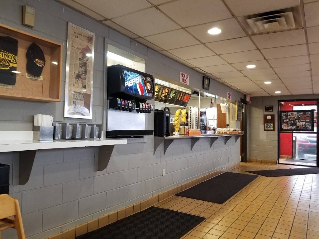 Martinos Italian Beef and Hot Dogs | meal takeaway | 1215 W Layton Ave, Milwaukee, WI 53221, USA | 4142815580 OR +1 414-281-5580