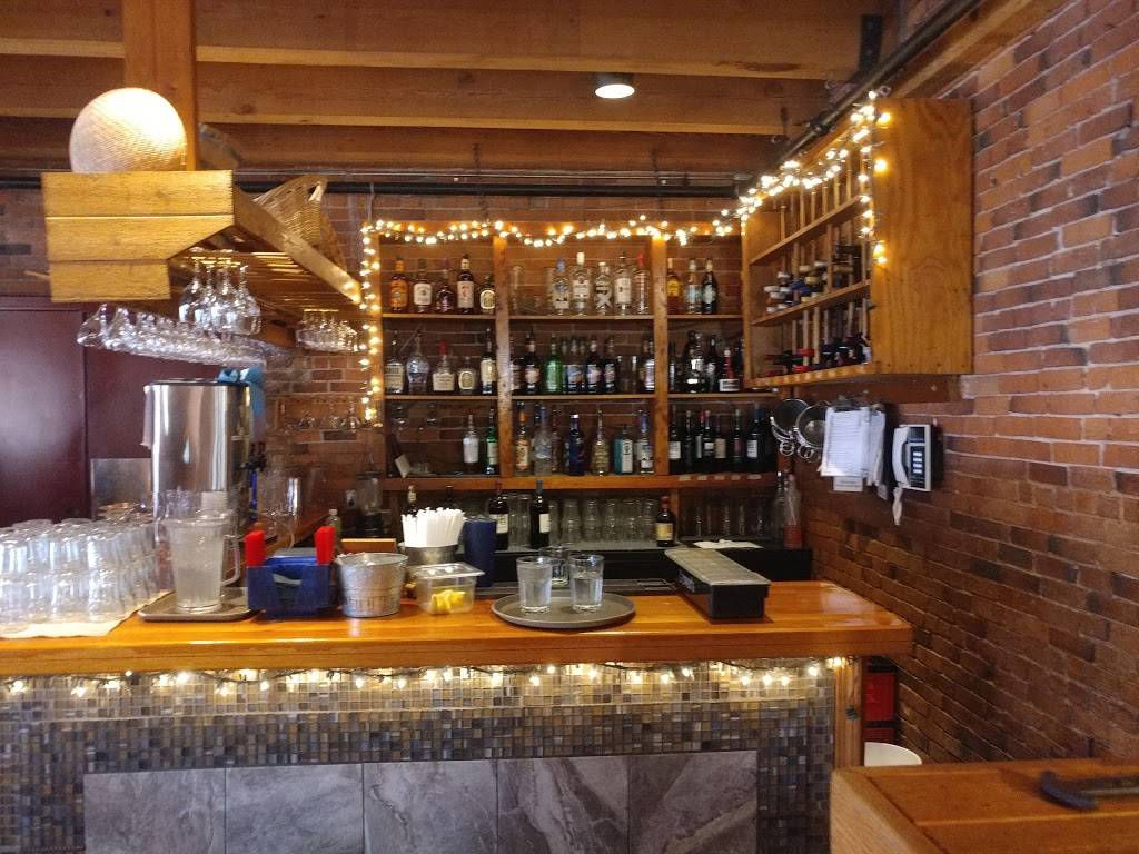 The Adams Mill Restaurant | restaurant | 165 Adams St, Manchester, CT 06042, USA | 8606464039 OR +1 860-646-4039