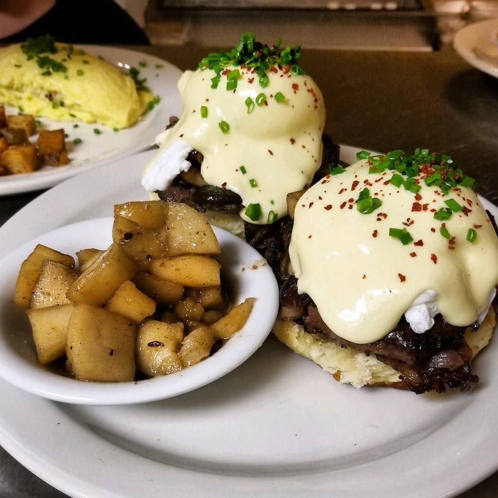 Rockfish Food and Wine | restaurant | 1402 Grandin Rd SW Ste 101, Roanoke, VA 24015, USA | 5409045454 OR +1 540-904-5454