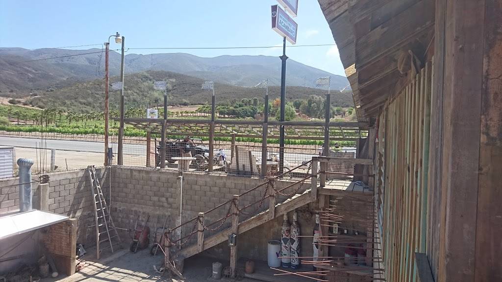 Tacos y Tortas El Chato | restaurant | Uruapan, B.C., Mexico | 016461539184 OR +52 646 153 9184