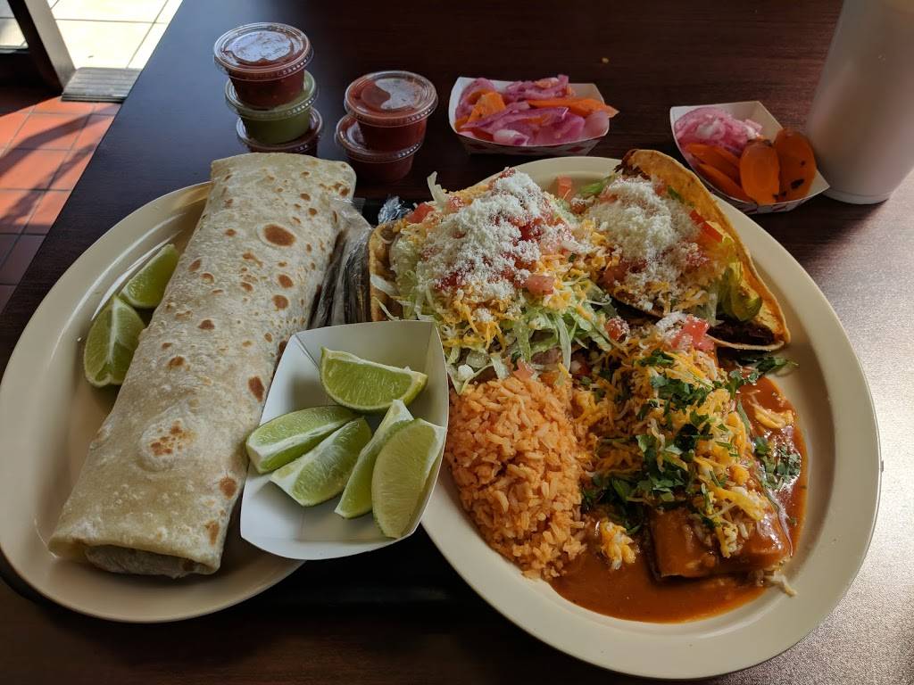 Panchos Mexican Grill | restaurant | 577 H St, Chula Vista, CA 91910, USA | 6192070174 OR +1 619-207-0174