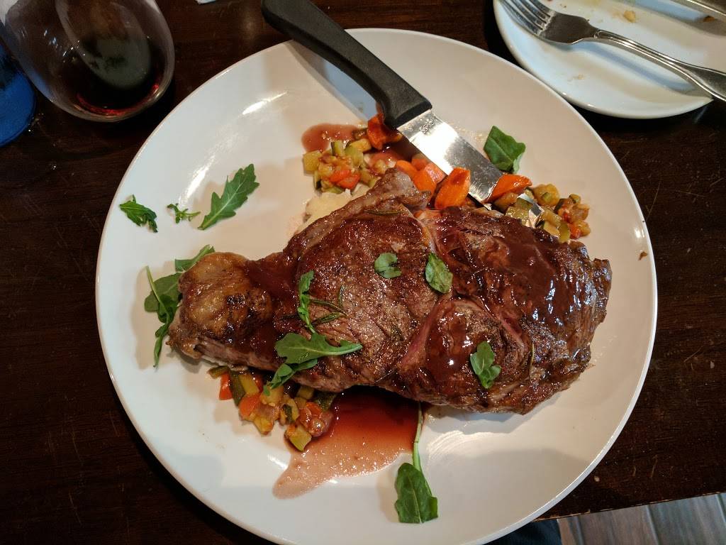 DaBeets Bistro | restaurant | 128 E 2nd St, Muscatine, IA 52761, USA | 5632609396 OR +1 563-260-9396