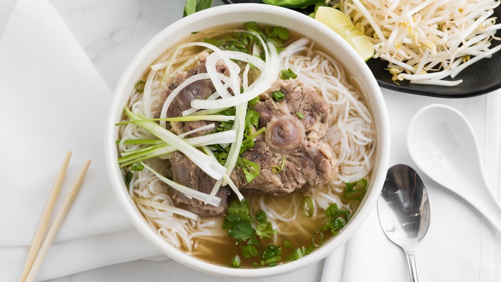 Viet Kitchen | restaurant | 1025 Broadbeck Dr unit I, Thousand Oaks, CA 91320, USA | 8053761888 OR +1 805-376-1888