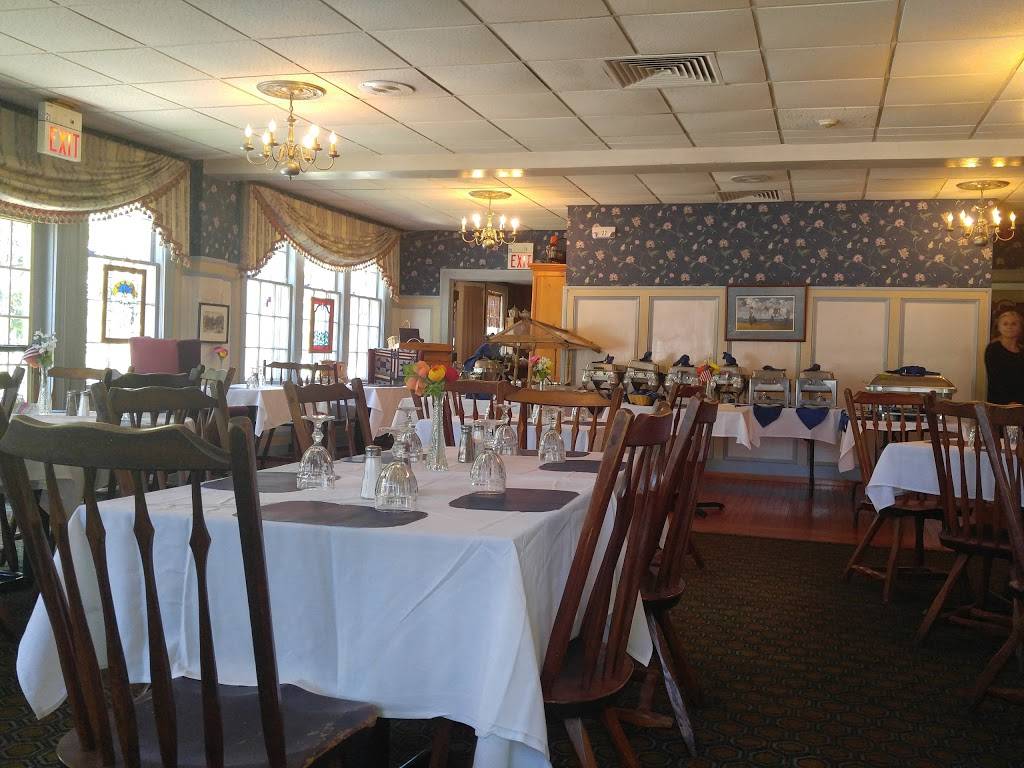 Mistress Suzannes Dining Room | restaurant | 792 Mentor Ave, Painesville, OH 44077, USA | 4403548200 OR +1 440-354-8200