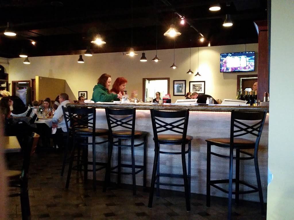 Enricos Italian Dining | restaurant | 20535 South La Grange Road, Frankfort, IL 60423, USA | 8154694187 OR +1 815-469-4187