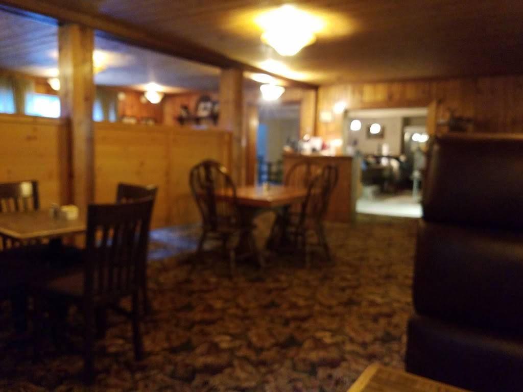 The Merry Woods | restaurant | 10120 US-50, Pollock Pines, CA 95726, USA | 5302933384 OR +1 530-293-3384