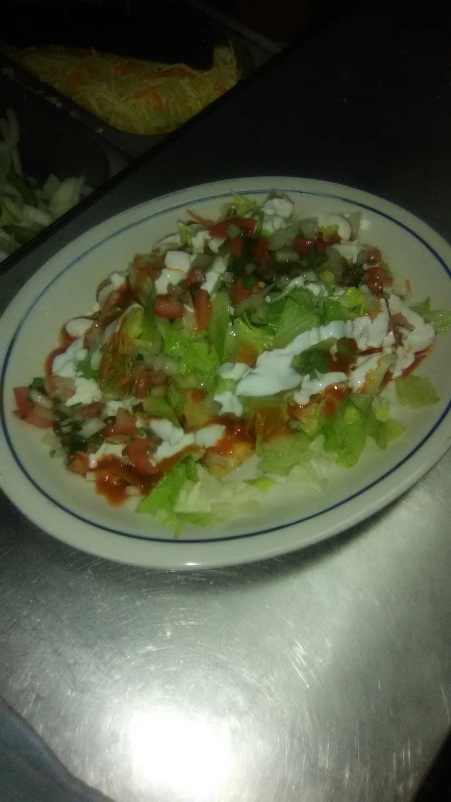 Martithas Restaurant | restaurant | 4319, 1912 Forest Dr, Annapolis, MD 21401, USA | 4102631011 OR +1 410-263-1011