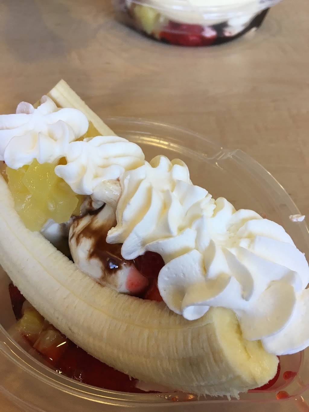 Dairy Queen Grill & Chill | restaurant | 819 Lynn Garden Dr, Kingsport, TN 37660, USA | 4232473231 OR +1 423-247-3231