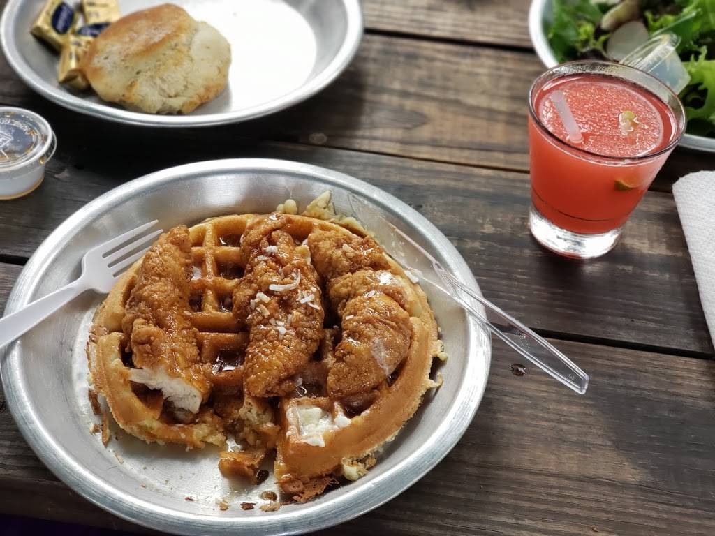 Chicken Scratch | restaurant | 2303 Pittman St, Dallas, TX 75208, USA | 2147491112 OR +1 214-749-1112