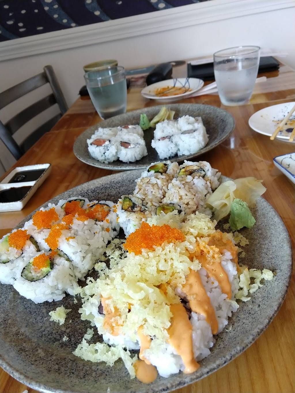 Jin sushi and ramen | restaurant | 15 Pepperell Square, Saco, ME 04072, USA | 2072845454 OR +1 207-284-5454