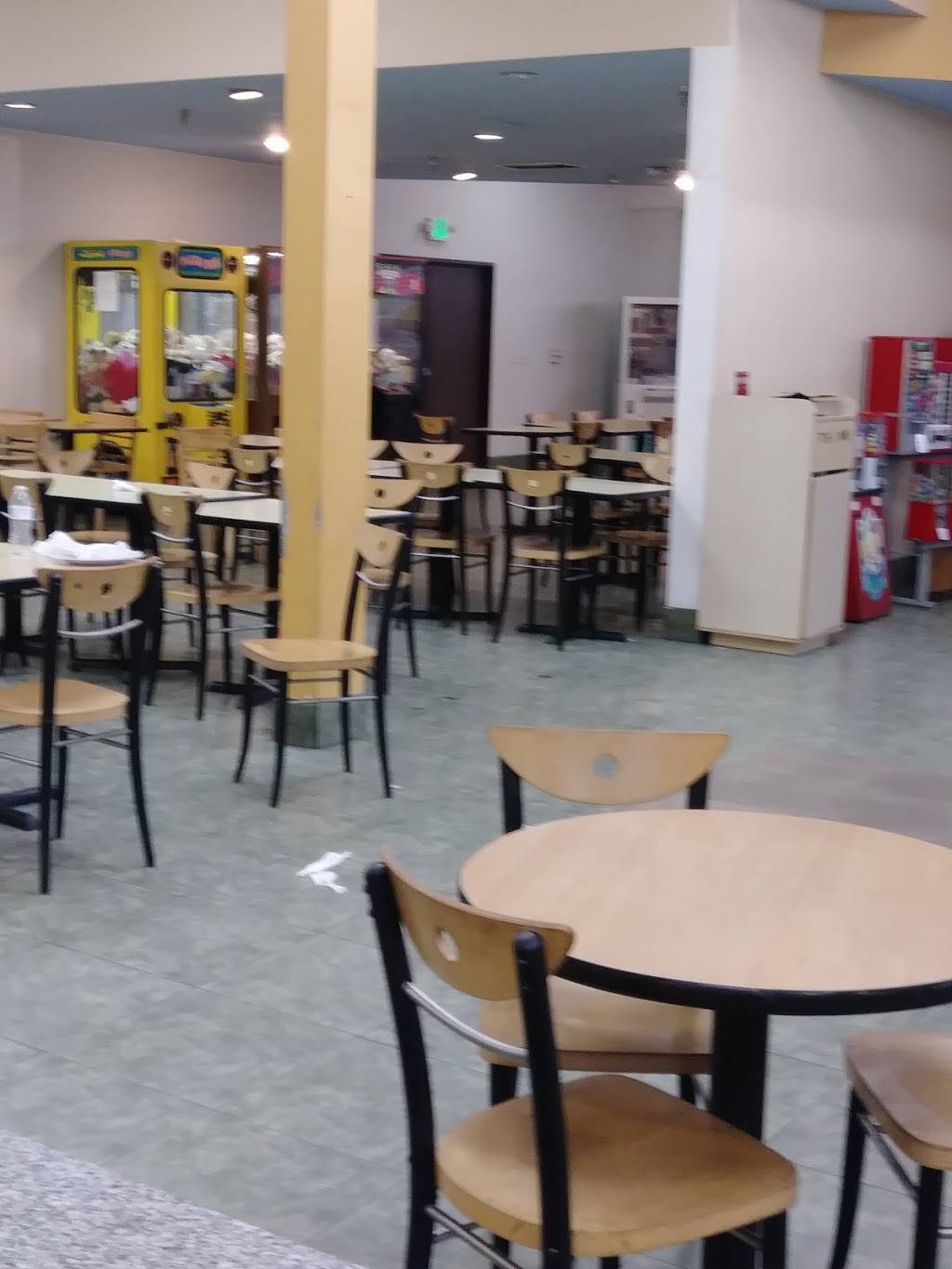 That Guys Pizza | meal takeaway | 999 N Waterman Ave spc r-1, San Bernardino, CA 92410, USA | 9095715505 OR +1 909-571-5505