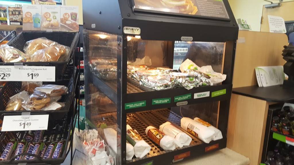 QuickChek | cafe | 1 Wilson Ave, Englishtown, NJ 07726, USA | 7324461742 OR +1 732-446-1742