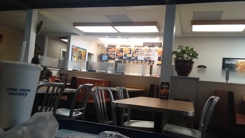 Long John Silvers | restaurant | 4713 Williamson Rd, Roanoke, VA 24012, USA | 5403667000 OR +1 540-366-7000