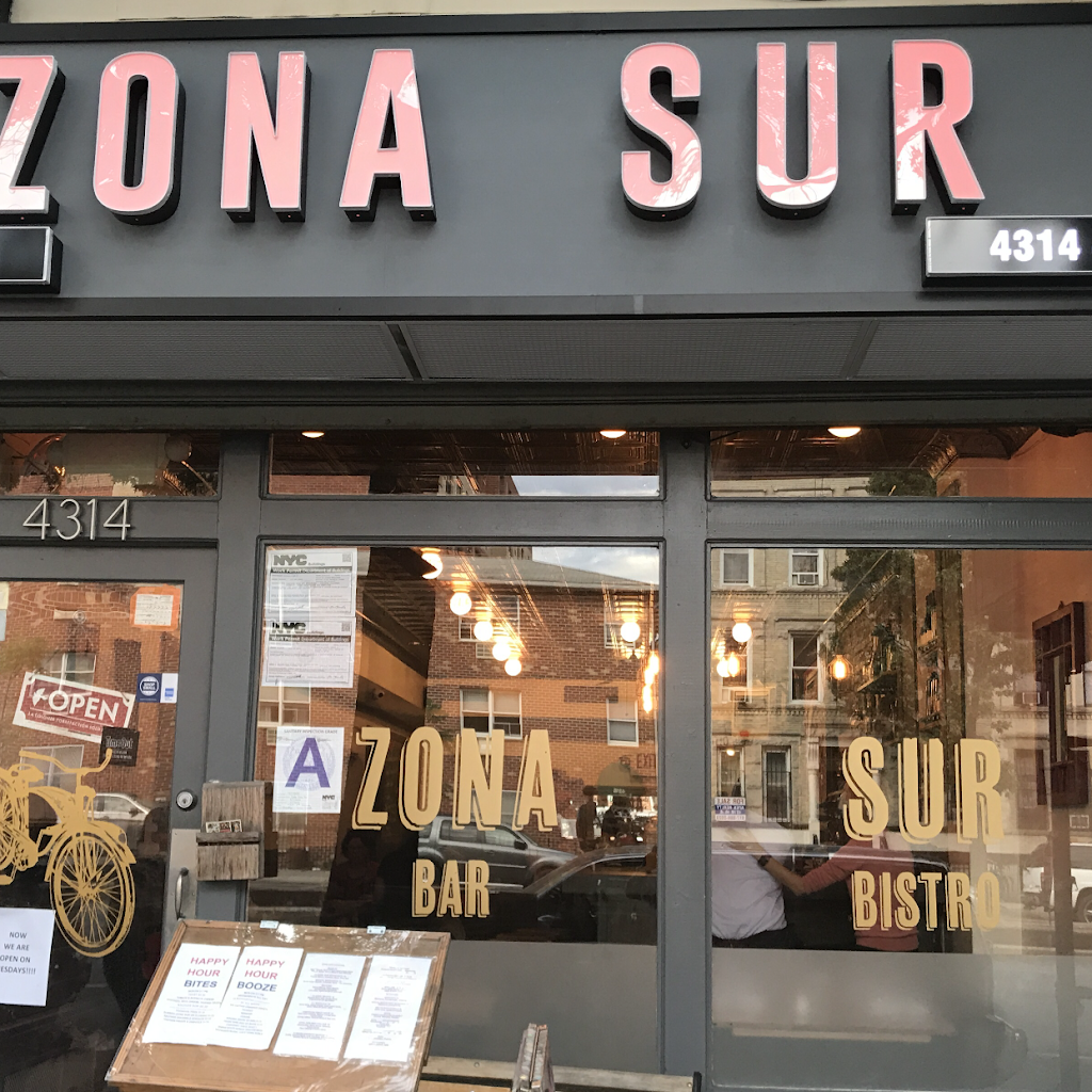 Zona Sur Bar Bistro | restaurant | 4314 4th Ave, Brooklyn, NY 11220, USA | 7187881606 OR +1 718-788-1606