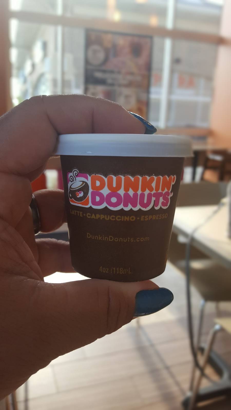 Dunkin Donuts | cafe | 2445 75th St, Darien, IL 60561, USA | 6304270971 OR +1 630-427-0971