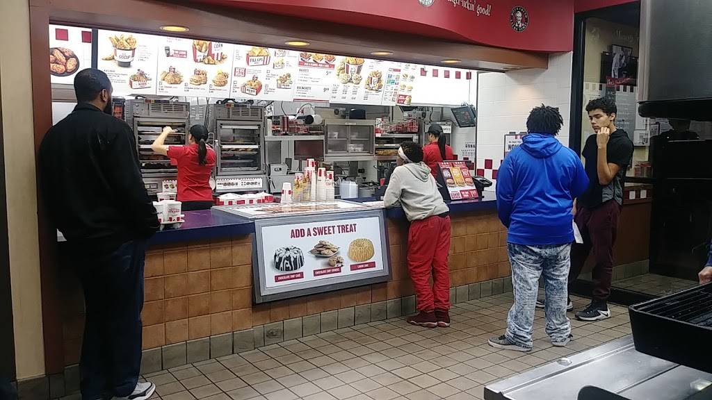 KFC | restaurant | 4349 E 211th St, Matteson, IL 60443, USA | 7087485200 OR +1 708-748-5200