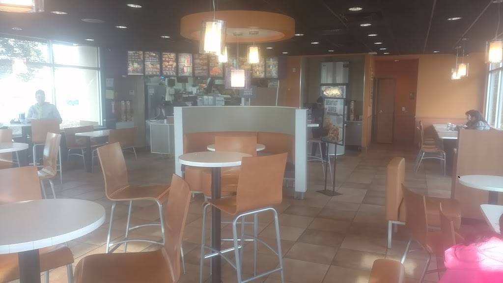 Taco Bell | meal takeaway | 2104 W Roosevelt Blvd, Monroe, NC 28110, USA | 7042838909 OR +1 704-283-8909