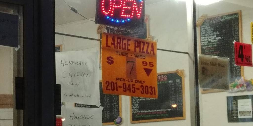 Ralphos Pizza | restaurant | 794 Broad Ave, Ridgefield, NJ 07657, USA | 2019453031 OR +1 201-945-3031