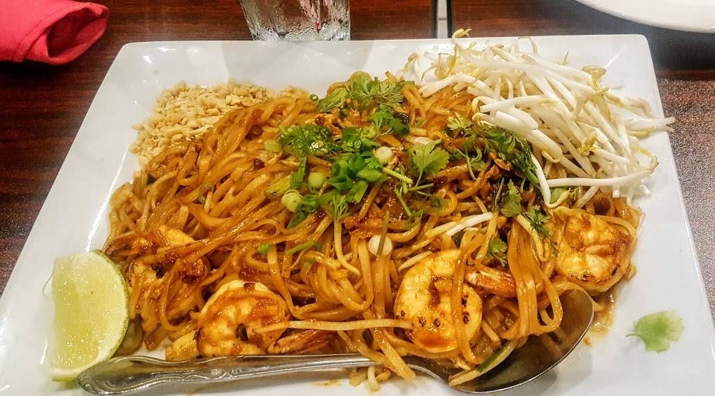 Bananas Thai Cuisine | restaurant | 15556 Farm to Market Rd 529, Houston, TX 77095, USA | 2814634399 OR +1 281-463-4399