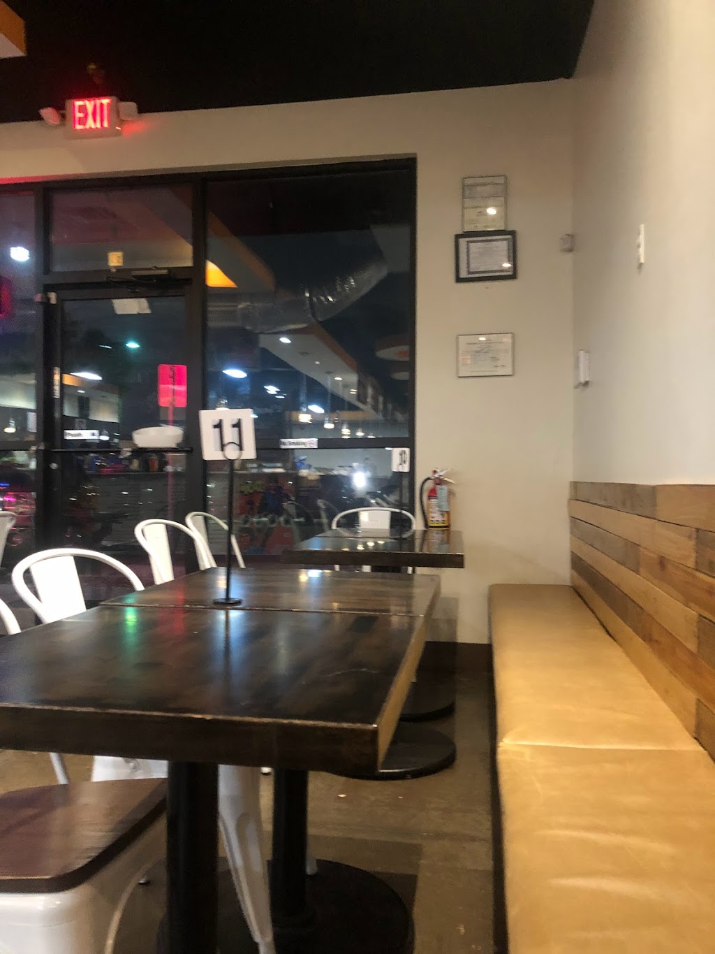 Burgers from bombay | restaurant | 901 W Royal Ln, Irving, TX 75039, USA | 4696765533 OR +1 469-676-5533