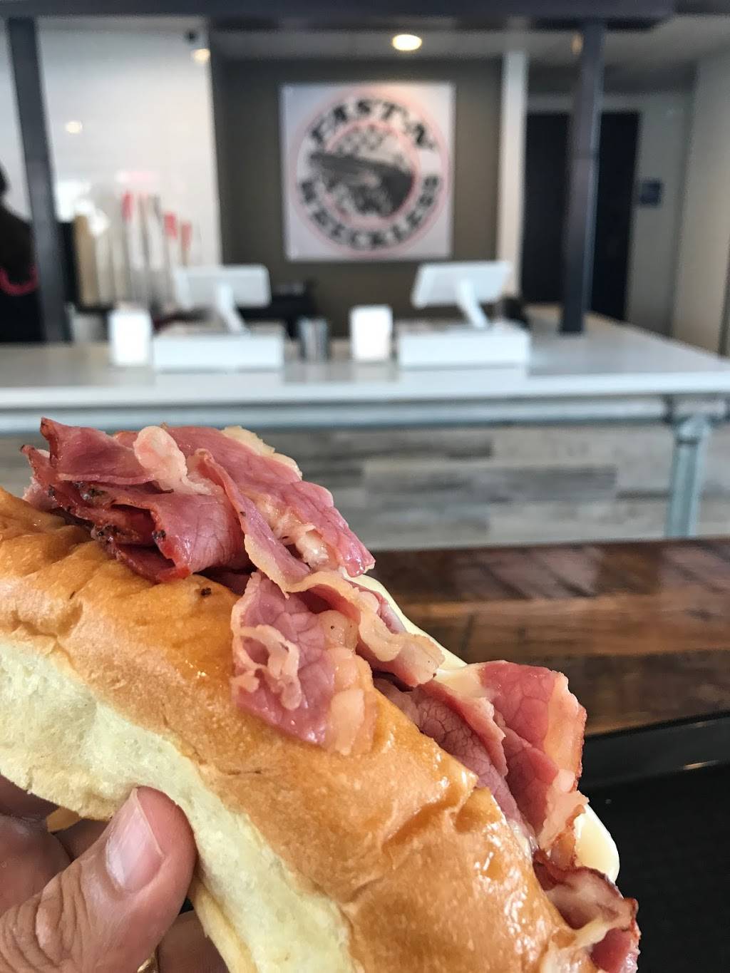 FAST AND WRECKLESS | restaurant | 513 N Harbor Blvd, Fullerton, CA 92832, USA | 7145193707 OR +1 714-519-3707