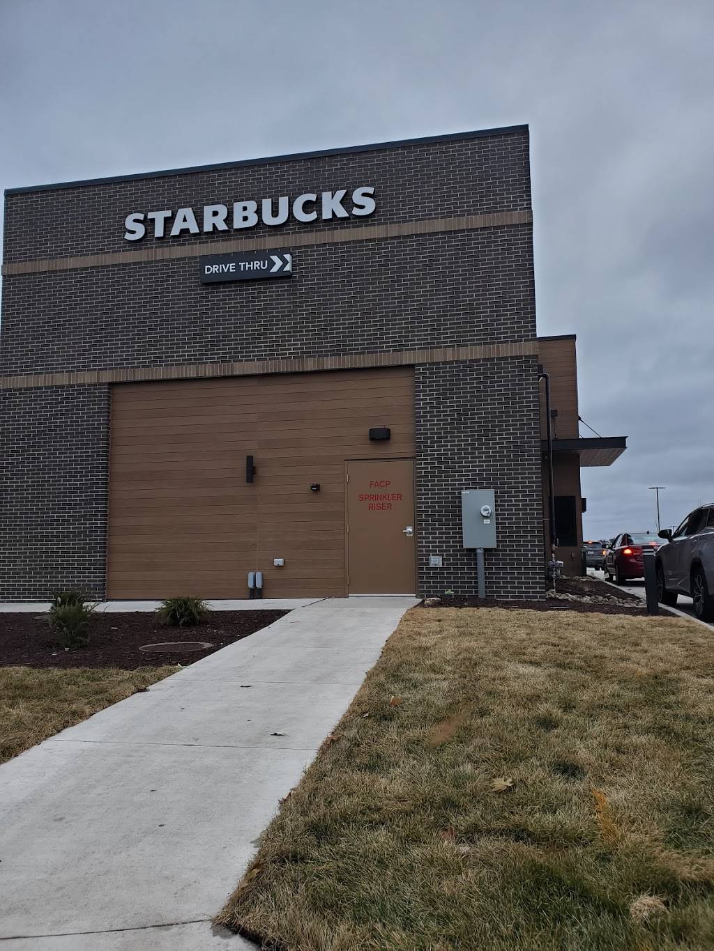 Starbucks | cafe | 7350 Westown Pkwy, West Des Moines, IA 50266, USA | 5152231420 OR +1 515-223-1420