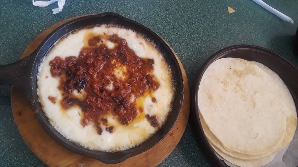 Cielito Lindo Mexican Restaurant | restaurant | 416 San Pedro Dr SE, Albuquerque, NM 87108, USA | 5052661800 OR +1 505-266-1800