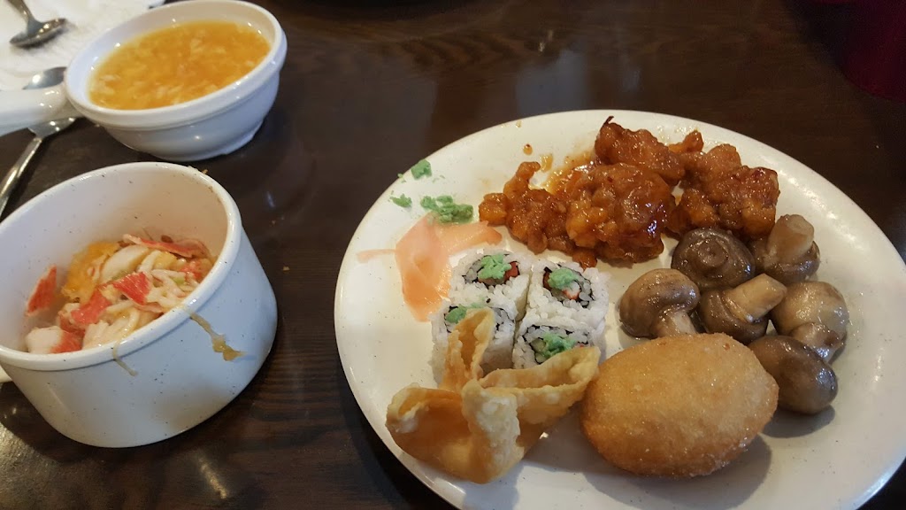 China Wok Buffet | restaurant | 4411 S White Mountain Rd # B3, Show Low, AZ 85901, USA | 9285328383 OR +1 928-532-8383