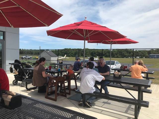 Hangar 12 Restaurant | restaurant | 265 Fruit St, Mansfield, MA 02048, USA | 7742844782 OR +1 774-284-4782