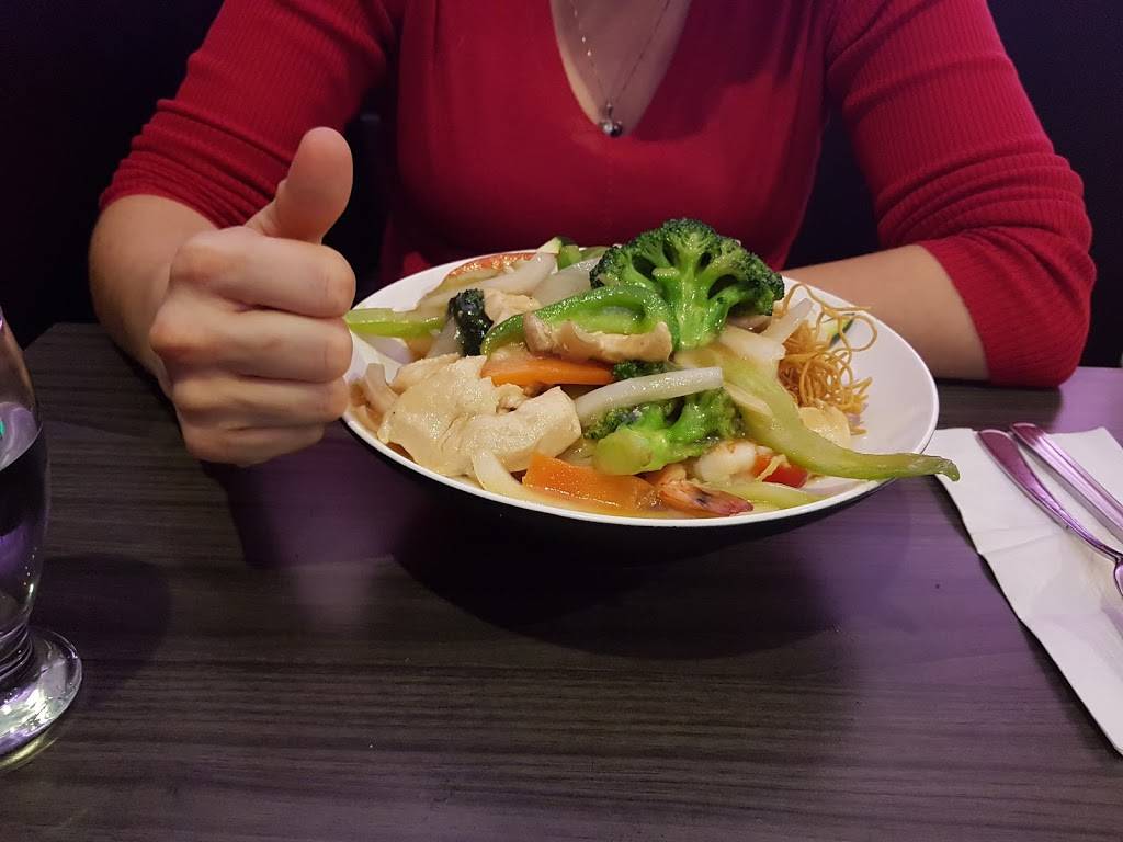 Tamaki Sushi | restaurant | 349 Rue Saint Georges, Saint-Jérôme, QC J7Z 1Z7, Canada | 4505048899 OR +1 450-504-8899