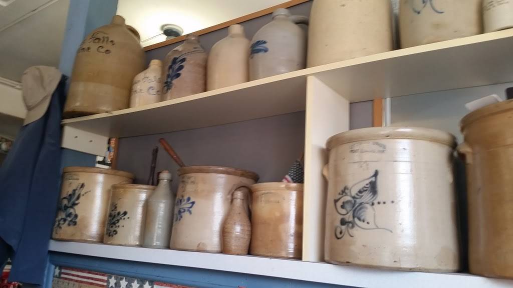 Ye Old Fort Diner | restaurant | 11 East St, Fort Edward, NY 12828, USA | 5187477029 OR +1 518-747-7029