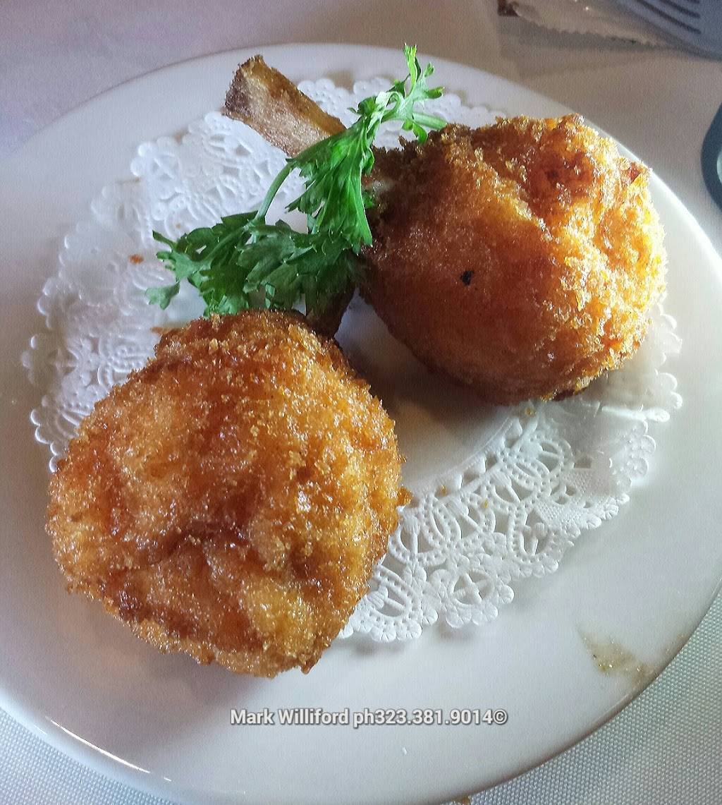 Golden Dragon Restaurant | meal takeaway | 960 N Broadway, Los Angeles, CA 90012, USA | 2136262039 OR +1 213-626-2039