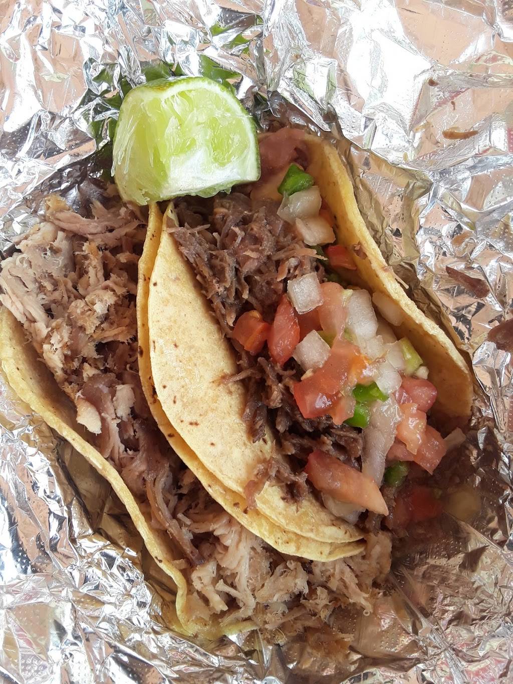 Taco Stop | restaurant | 1900 Irving Blvd, Dallas, TX 75207, USA | 9729714859 OR +1 972-971-4859