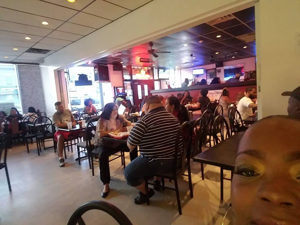 Reales Restaurant & Bar | restaurant | 7233 Frankford Ave, Philadelphia, PA 19135, USA | 2153326374 OR +1 215-332-6374