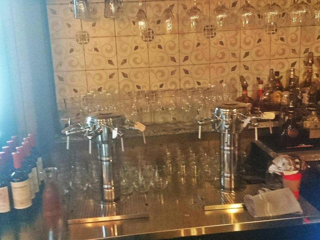 Major Biddles | restaurant | 930 Biddle Ave, Wyandotte, MI 48192, USA | 7342833228 OR +1 734-283-3228