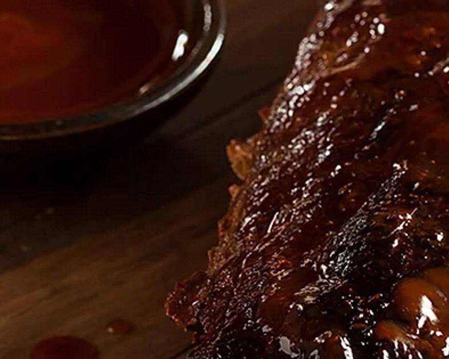 The Pitt Boss BBQ and Gamers Lounge | restaurant | 2077 Elm Rd NE, Warren, OH 44483, USA | 3304696929 OR +1 330-469-6929