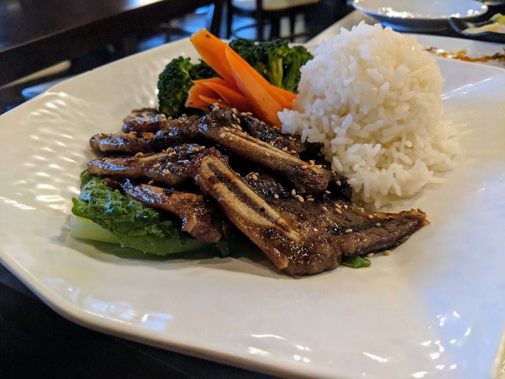 MAMA M SUSHI | restaurant | 29 E Holly St, Pasadena, CA 91103, USA | 6265681500 OR +1 626-568-1500