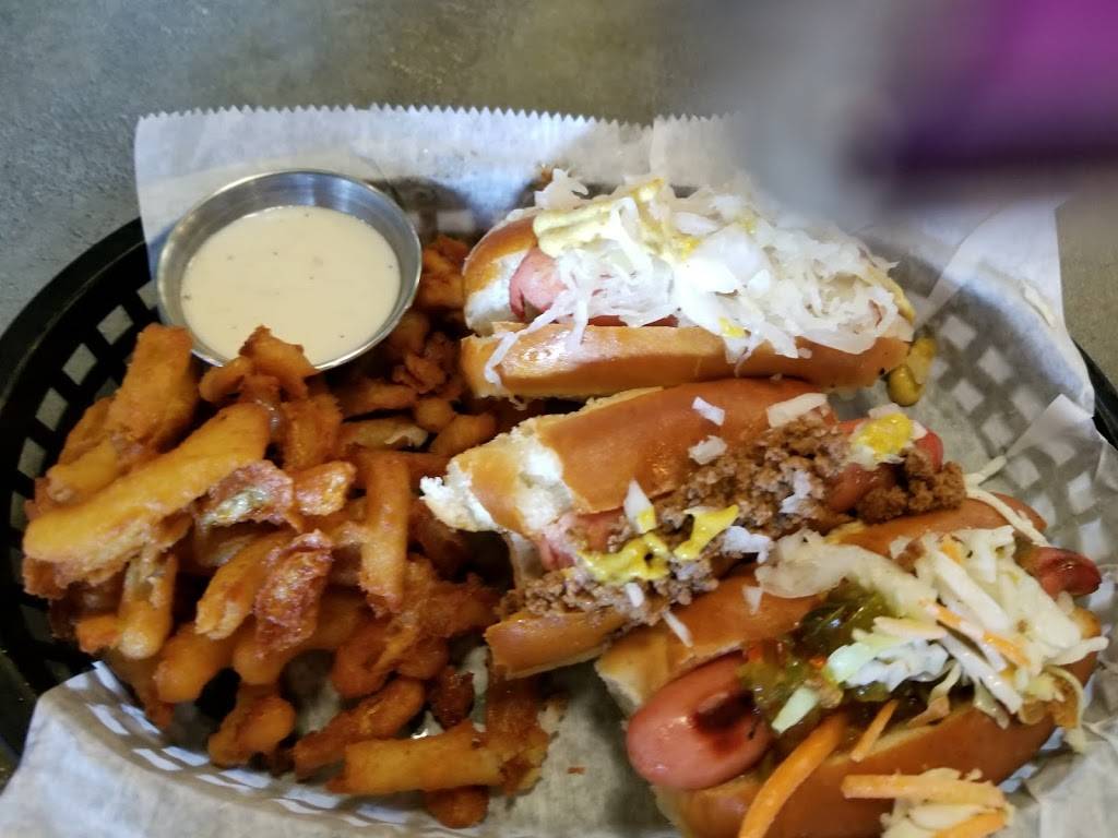 The Doghouse Grille | restaurant | 5430 Military Trail, Jupiter, FL 33458, USA | 5616199680 OR +1 561-619-9680