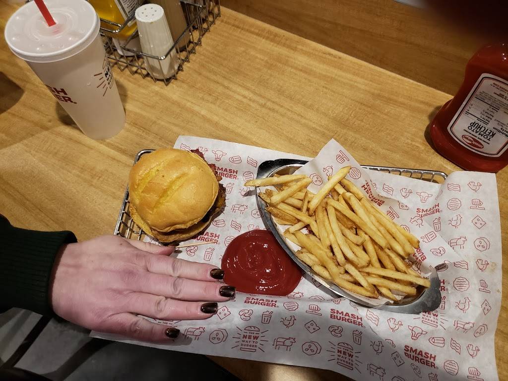 Smashburger | restaurant | 2330 E Arapahoe Rd #909, Centennial, CO 80122, USA | 7204576767 OR +1 720-457-6767