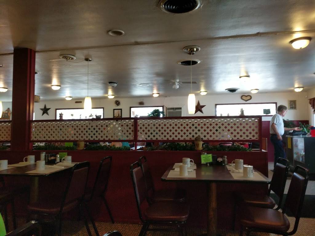 Hitching Post Restaurant | restaurant | 1420 Salem Rd, Mt Vernon, IL 62864, USA | 6182443534 OR +1 618-244-3534