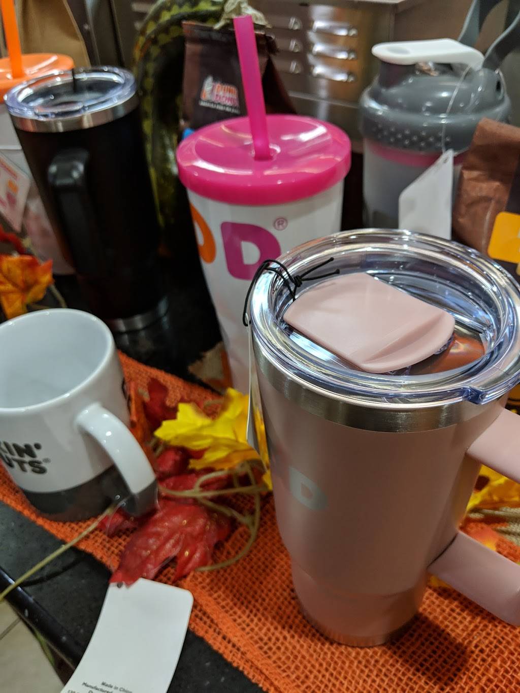 Dunkin Donuts | cafe | 2206 E Brandon Blvd, Valrico, FL 33594, USA | 8135712425 OR +1 813-571-2425