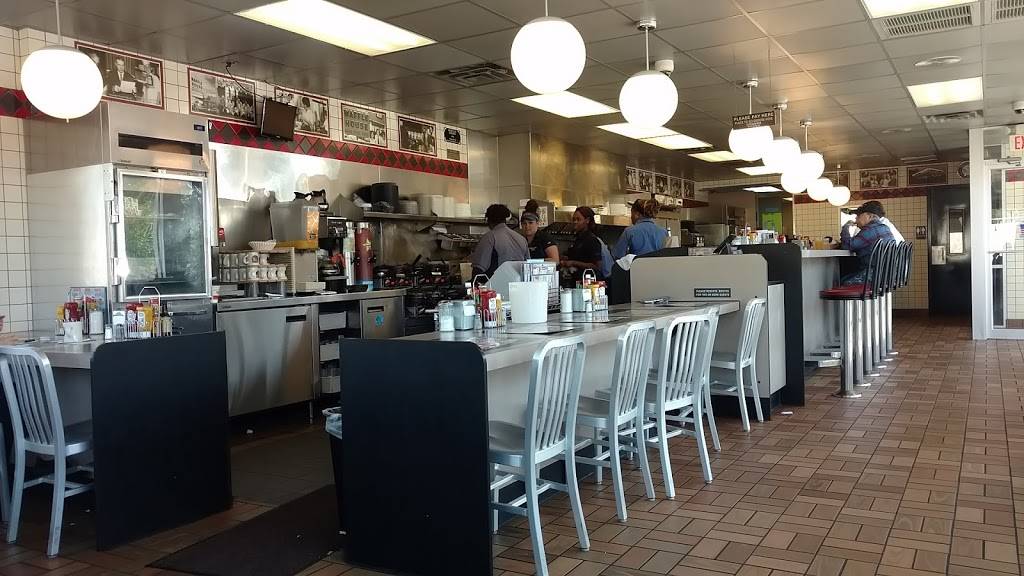 Waffle House | meal takeaway | 4271 Roosevelt Blvd, Jacksonville, FL 32210, USA | 9043882704 OR +1 904-388-2704