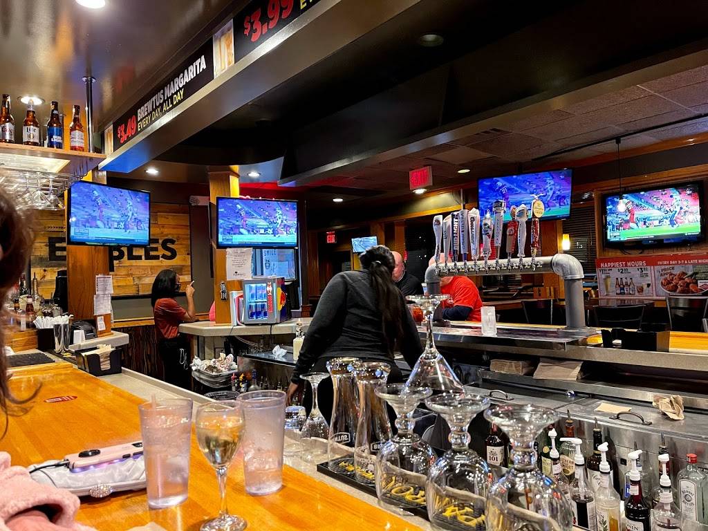 Applebees Grill + Bar | restaurant | 2389 Lakeland Dr, Flowood, MS 39232, USA | 6019394060 OR +1 601-939-4060