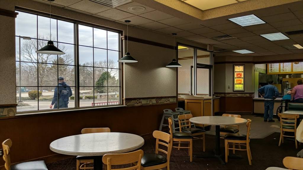 Wendys | restaurant | 205 US-1, Scarborough, ME 04074, USA | 2078832915 OR +1 207-883-2915