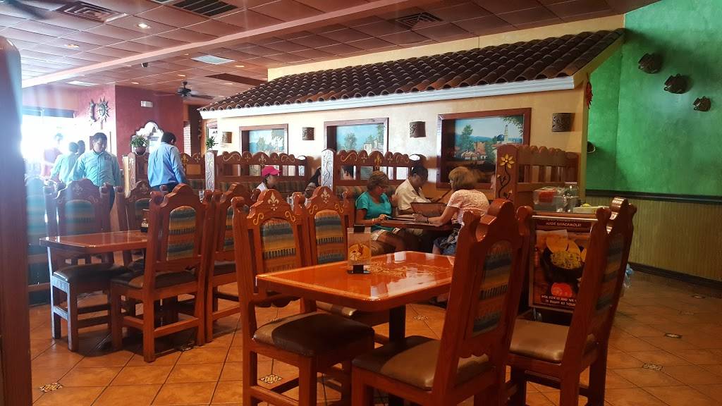 Mi Pueblo | restaurant | 7556 Ritchie Hwy, Glen Burnie, MD 21061, USA | 4105901616 OR +1 410-590-1616