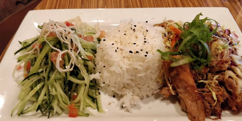 Onos Cafe Sushi and Asian Fusion Cuisine | restaurant | 4154 Bonita Rd, Bonita, CA 91902, USA | 6194706667 OR +1 619-470-6667